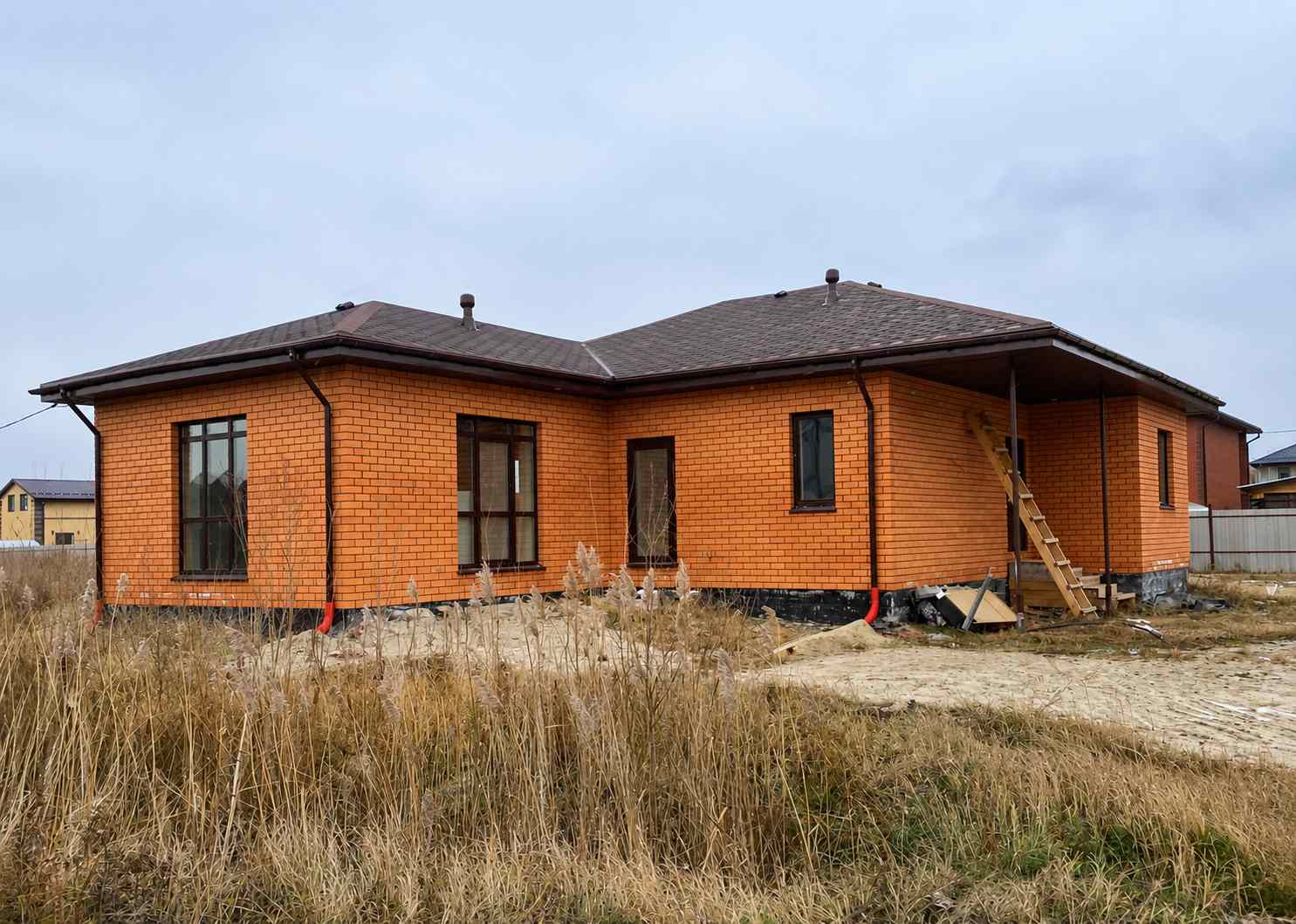 https://yalta.tgv-stroy.ru/storage/app/uploads/public/6a7/aaf/281/6a7aaf2815ba9013923669.jpg